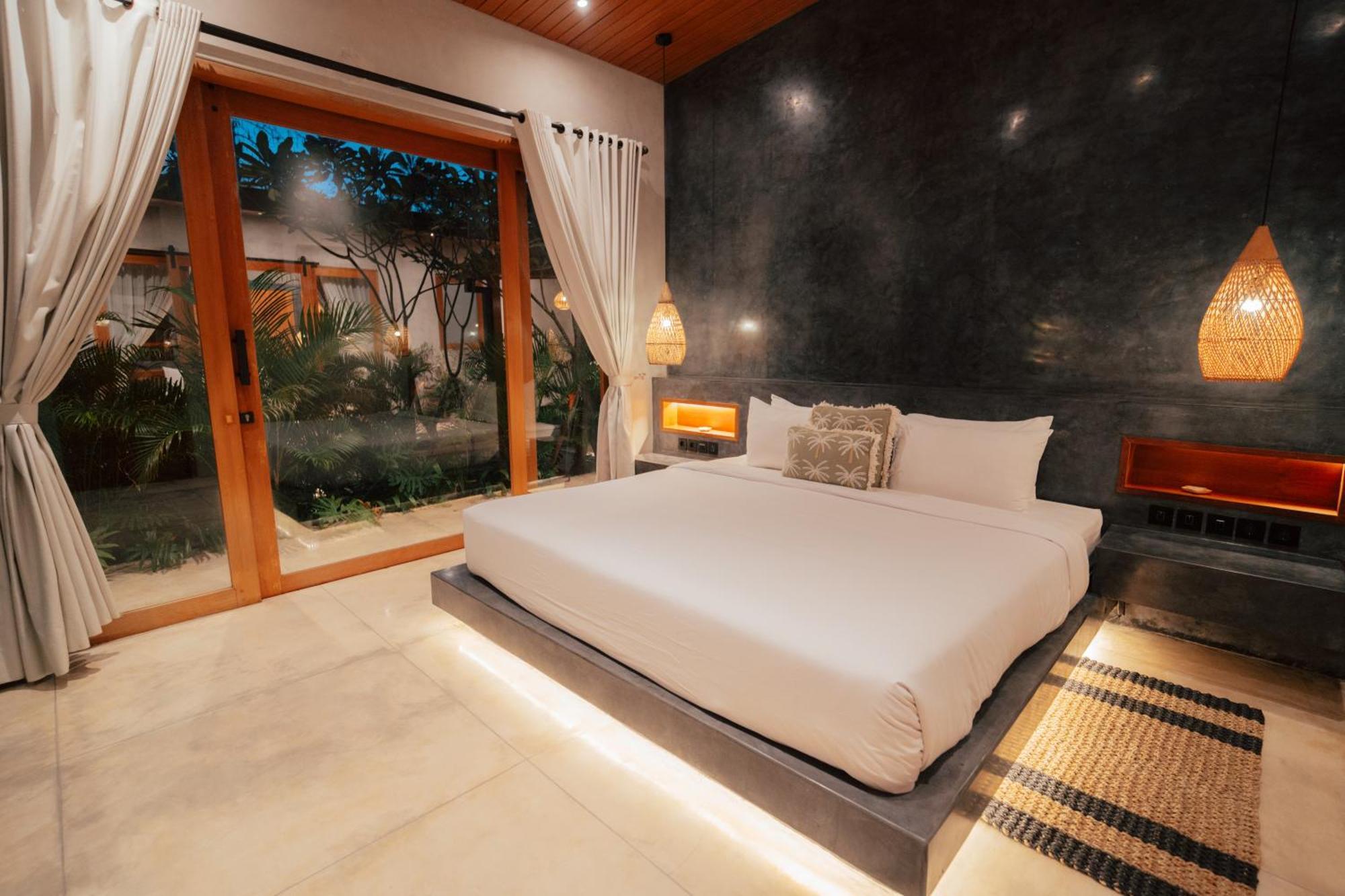 Suyai Villa *